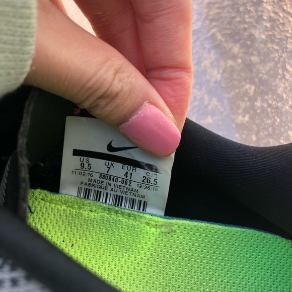 NIKE FREE RUN - Picture 6 of 6